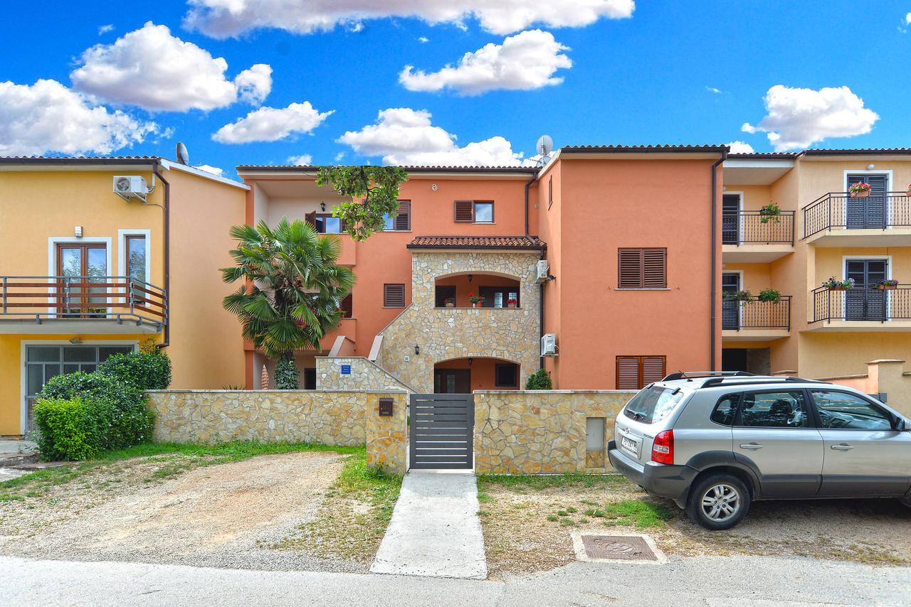 Apartment Puzar 295 Štinjan Exteriér fotografie